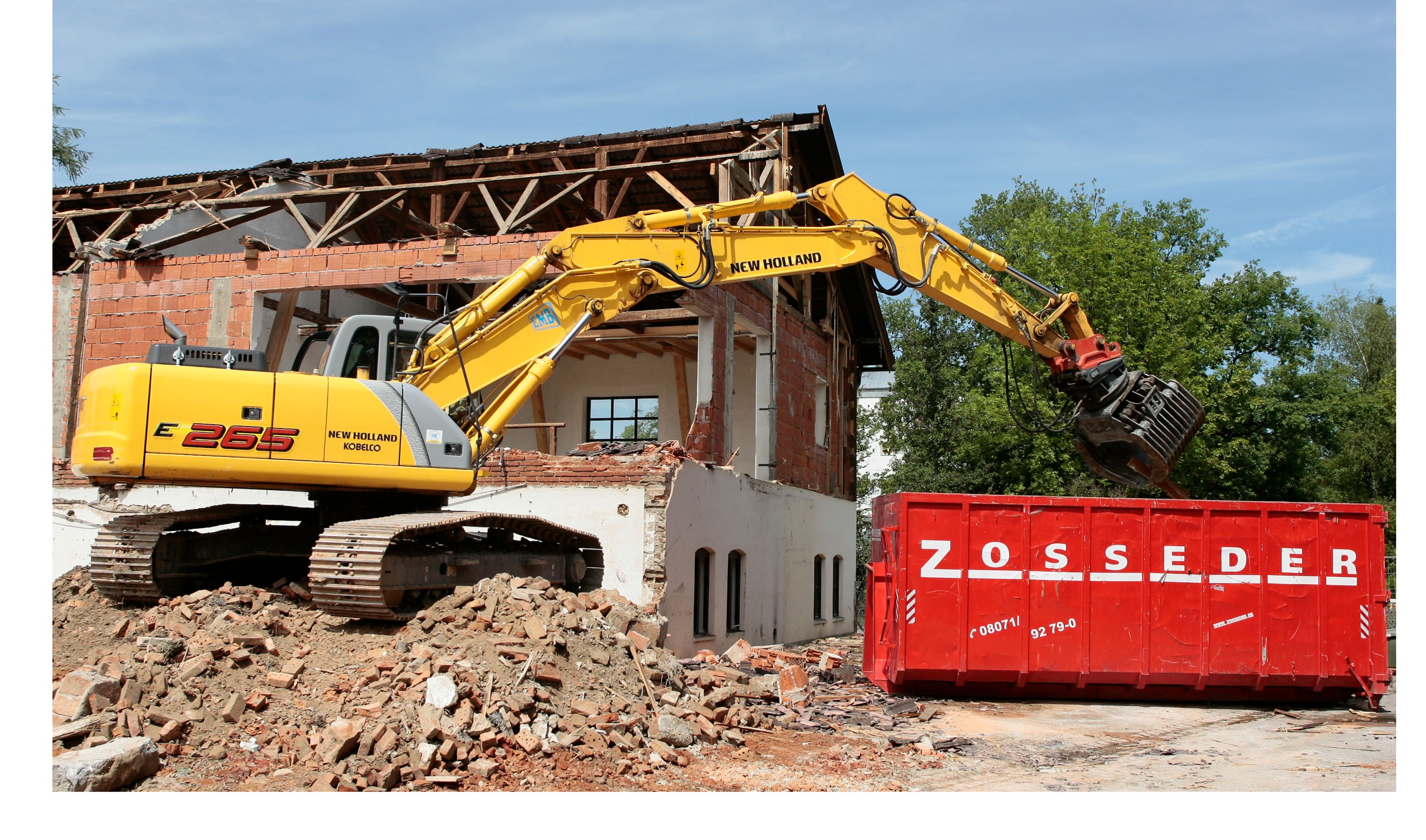  Abrollcontainer wird verwendet Bild