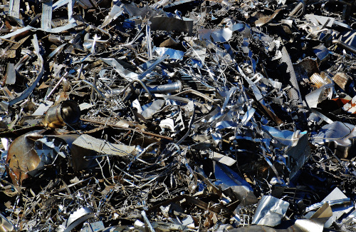 Mischschrott abfalle bild